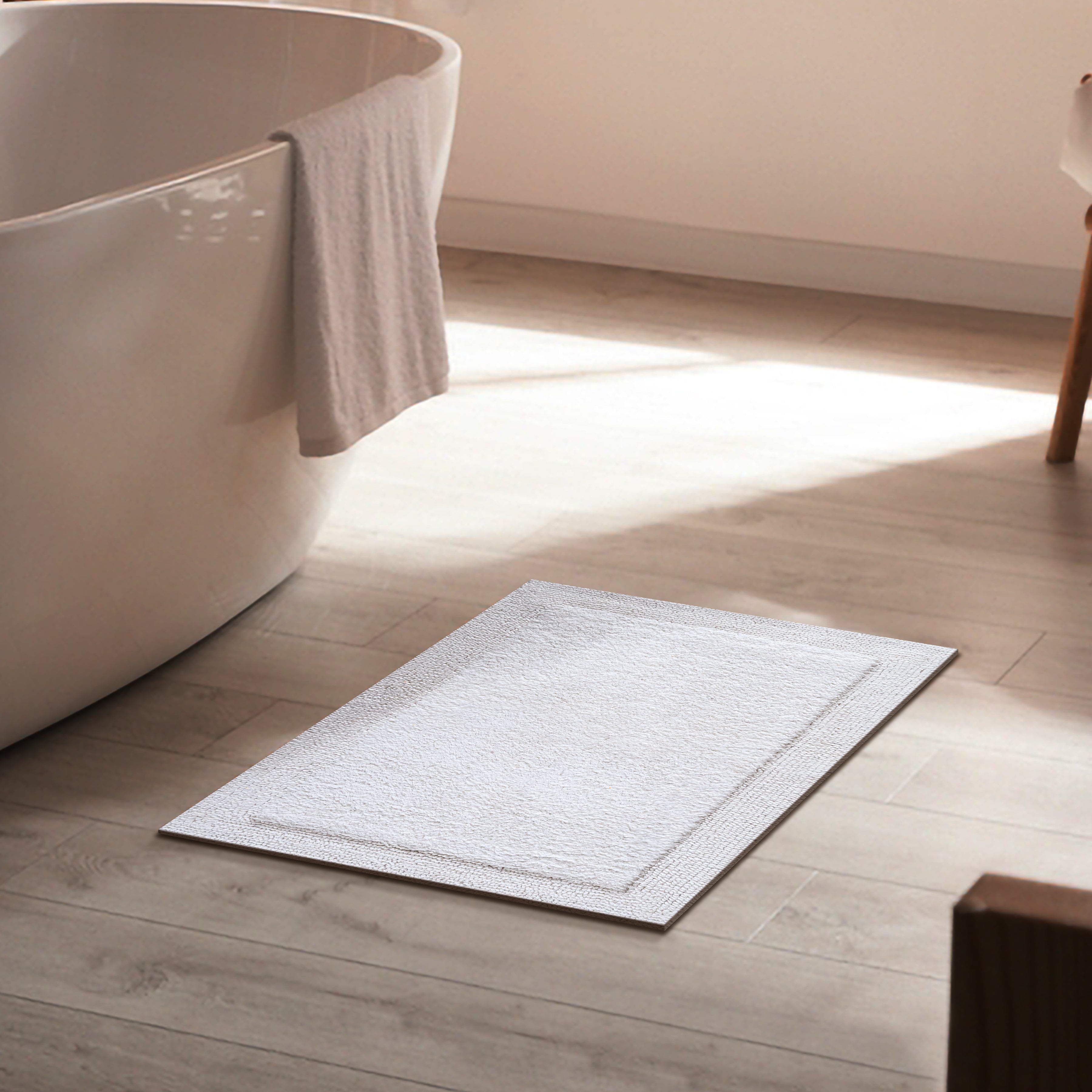 Savi Home Bath Mat Rug, 17X24 Inches, White, 100% Pure Cotton, Super Soft Bath Rugs, Plush & Absorbent, Hand Tufted Heavy Weight Construction, Full Reversible Step Out Rug