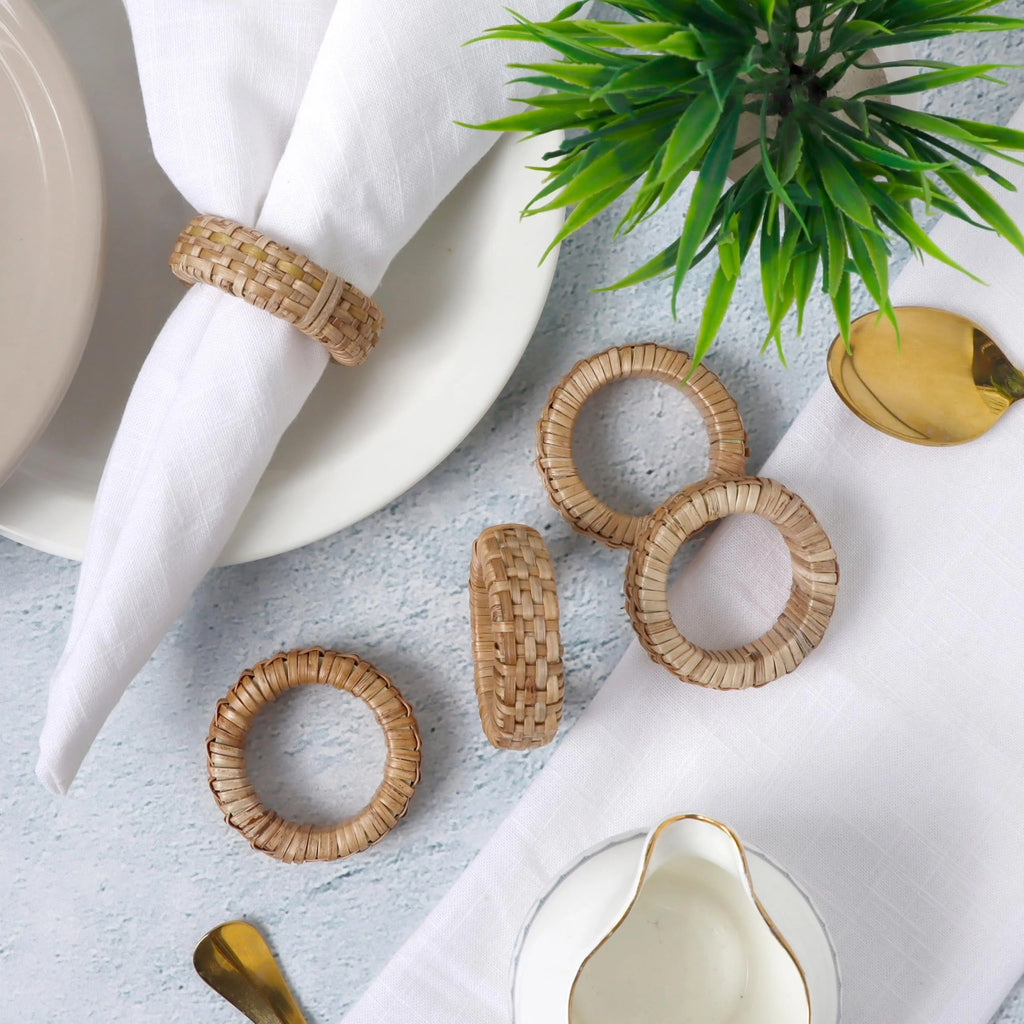ALPHA Living HOME Decorative Napkin Rings Set of 12 - Handmade Rattan Napkin Holders - Cane Serviette Rings for Table Decor - Bulk Pack for Parties, Weddings, Dinners, Family Gatherings (Natural)