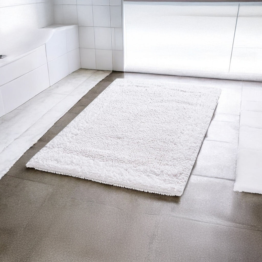 Savi Home Bath Mat Rug, 20X32 Inches, White, 100% Pure Cotton, Super Soft Bath Rugs, Plush & Absorbent, Hand Tufted Heavy Weight Construction, Full Reversible Step Out Rug