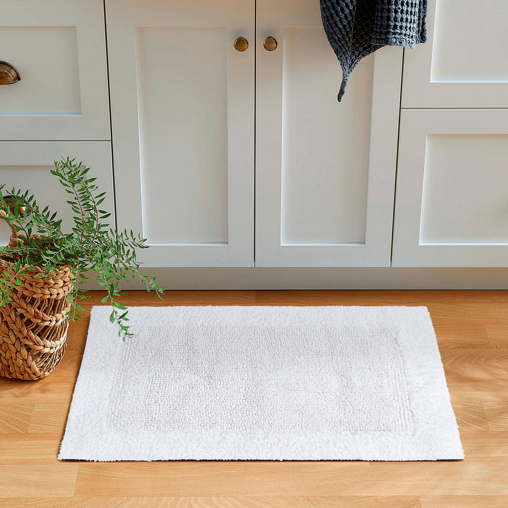 Savi Home Bath Mat Rug, 17X24 Inches, White, 100% Pure Cotton, Super Soft Bath Rugs, Plush & Absorbent, Hand Tufted Heavy Weight Construction, Full Reversible Step Out Rug