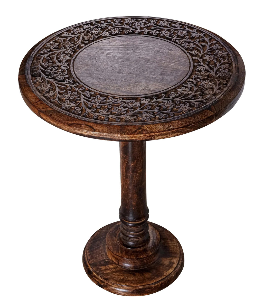 ALPHA Living Home Solid Wood End Table, Whitewash Carved Rim Small Round Side Table, 18 x 22 Inch Wooden Accent Nightstand for Living Room, Bedroom, Sofa Side & Bedside