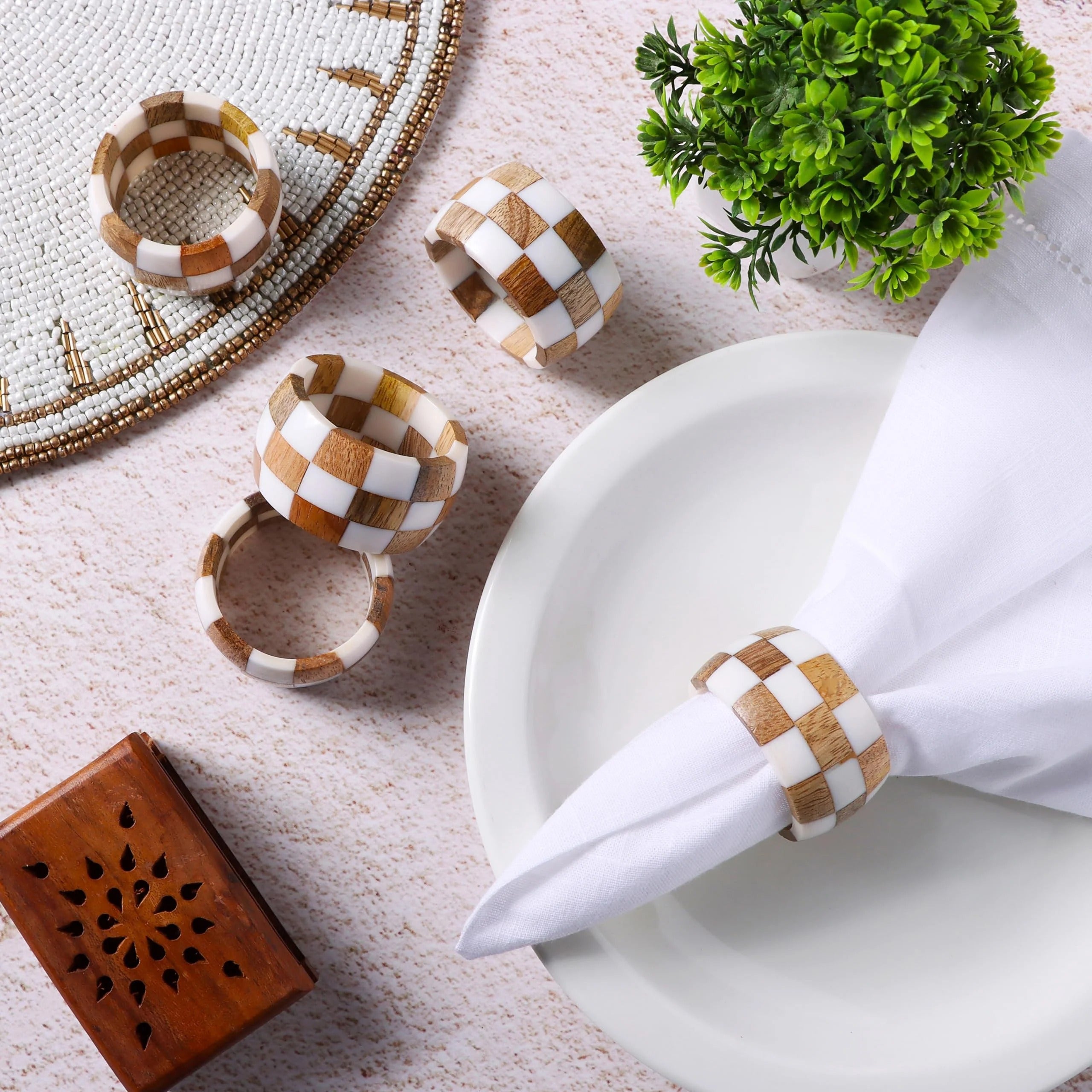 ALPHA Living HOME Rustic Napkin Rings Setof 12 - Handmade Epoxy & Wood Napkin Holders for Table Decor, Wedding, Easter, Thanksgiving, Party & Dining – Modern Farmhouse Accessories (Brown Cream)